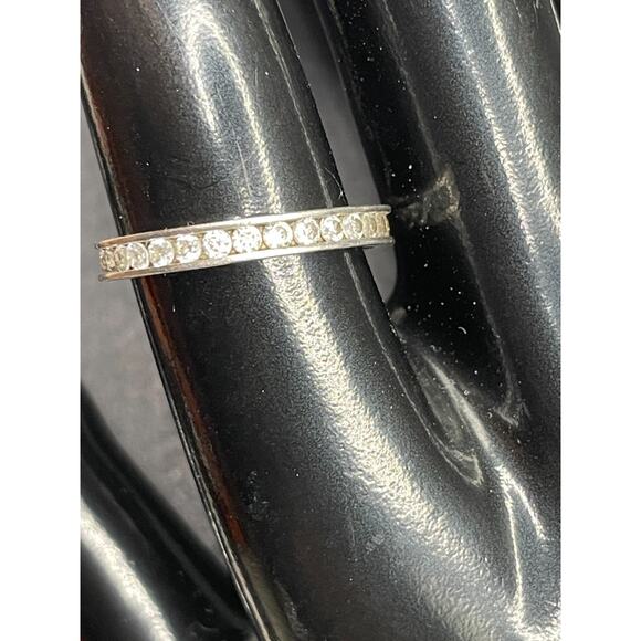 Vtg IBB CN 925 Sterling Silver Cubic Zirconia Eternity Band Ring Size 8 2.21g - Picture 3 of 10
